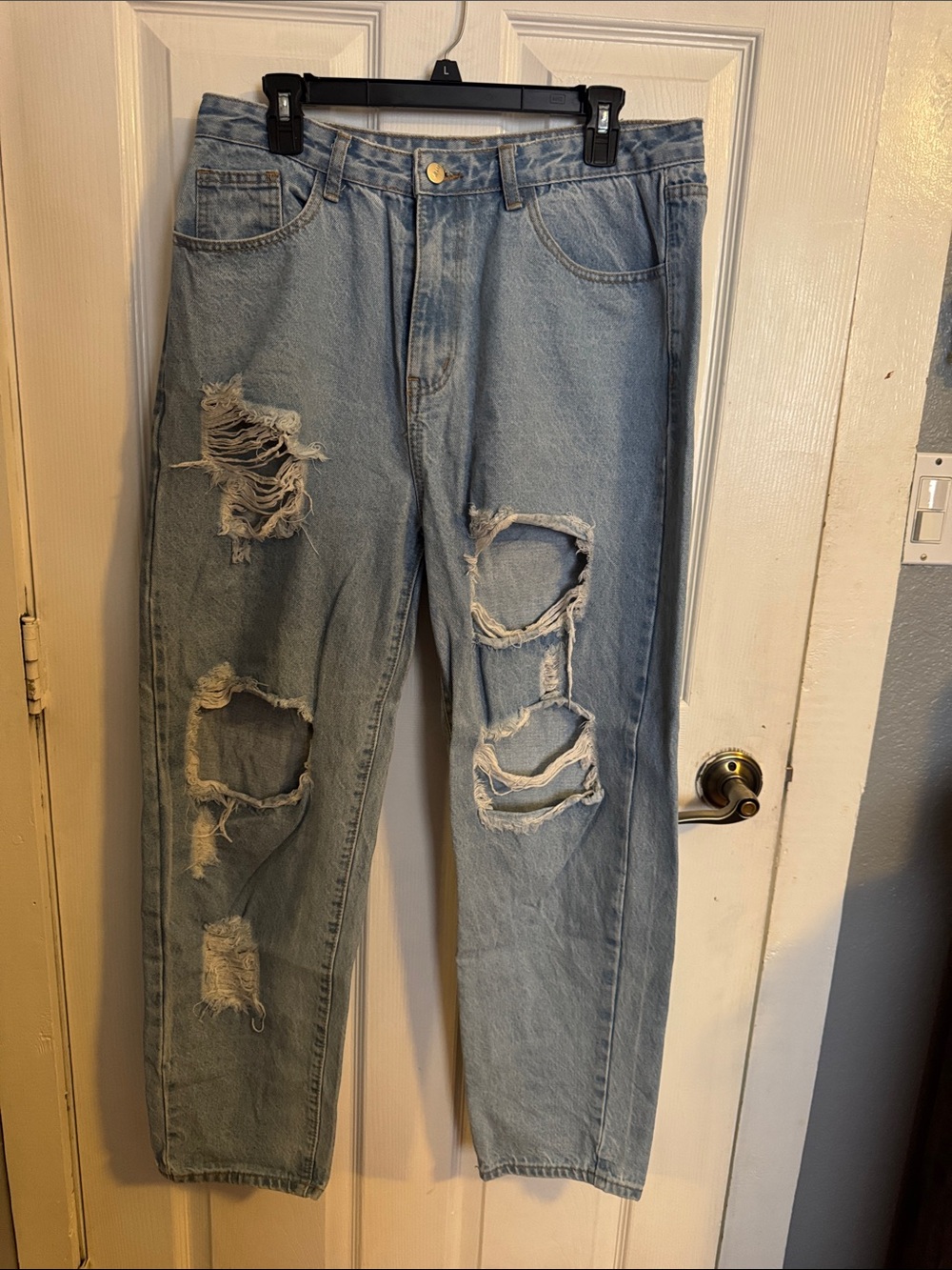 SHEIN Light Blue Ripped Boyfriend Jeans